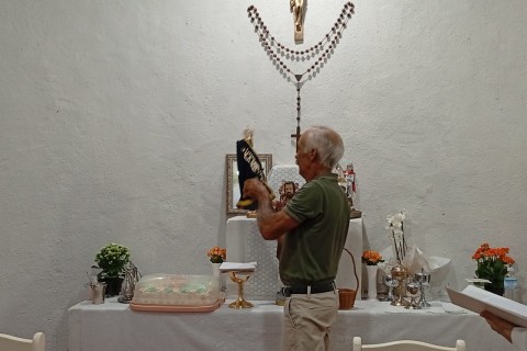 Capela do Assentamento Santa Cristina é inaugurada com procissão, missa e quermesse