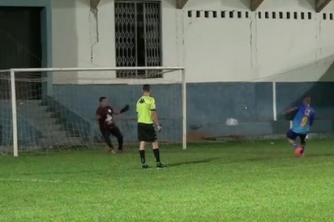 Em grande jogo, Mega Semi Novos Brinquedoteca Fada da Mamãe e Spoleto Cozinha Italiana empatam pelo Interno do ATC