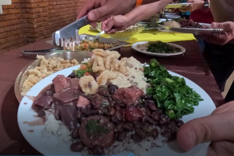 2ª Feijoada com Pagode do Rotary Club de Andradina Integração atraiu grande público