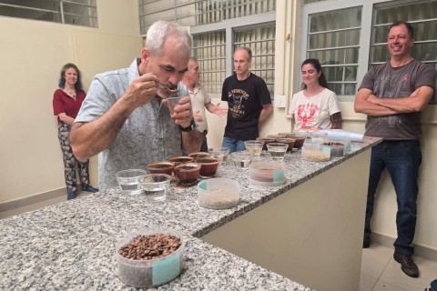 Técnicos da CATI são capacitados para recebimento de amostras de participantes do 25º Concurso Estadual Qualidade do Café de São Paulo