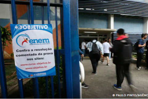 Enem 2025: saiba como pedir isenção de taxa de inscrição