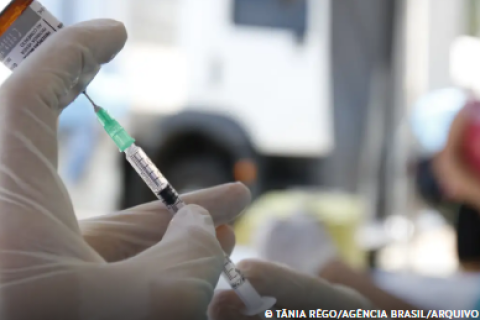 Casos de sarampo tiveram aumento de 34 vezes em 2025, alerta Opas