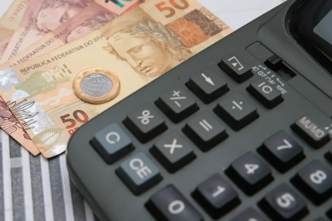 Caixa libera dinheiro de antigo fundo PIS/Pasep; veja como sacar