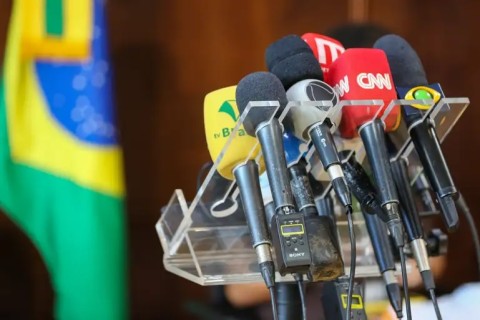 Jornalismo comemora seu dia, 7 de abril