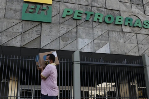 Greve nacional dos petroleiros tem novas adesões