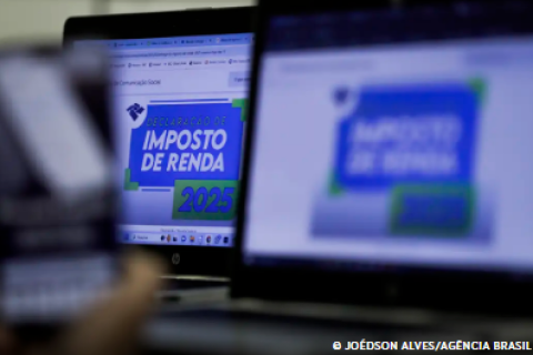 Receita abre consulta a novo lote de restituição na segunda-feira