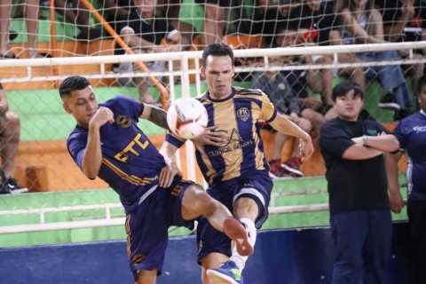 Frutalis é campeão do 1º Futsal dos Craques com virada épica