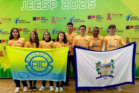 Natação Andradinense conquista 7 medalhas em seletiva estadual