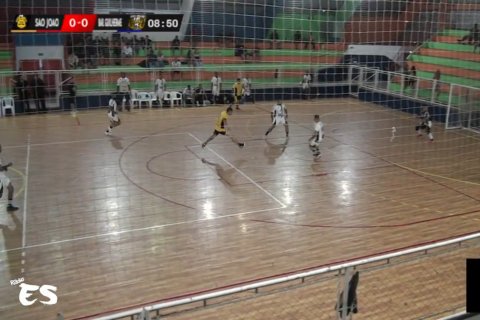 União São João vence a segunda seguida e lidera grupo A