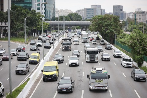 Licenciamento é obrigatório para placas de final 7 e 8 em outubro no estado de SP