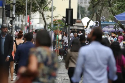 Um a cada três brasileiros vive com obesidade, mostra relatório global