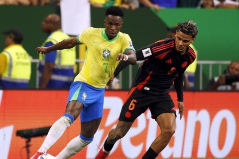 Brasil vence Colômbia no sufoco e sobe para segundo lugar nas Eliminatórias