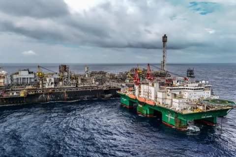 Imposto de 12% sobre exportação de petróleo é estendido por 60 dias