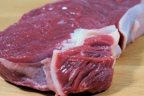 Carne vermelha volta ao debate sobre saúde